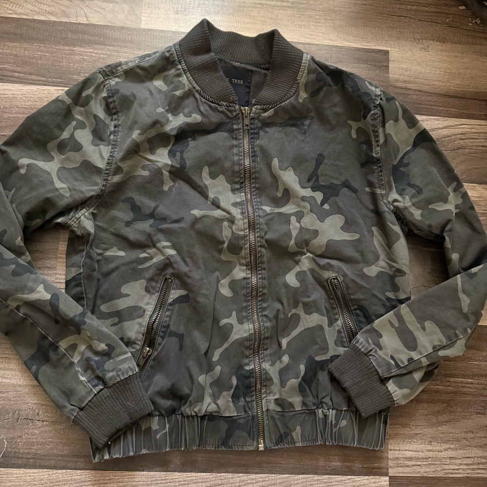 Women’s Camouflage Bomber Jacket